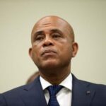 Justicia haitiana ordena a juez caso Martelly detener investigaciones
