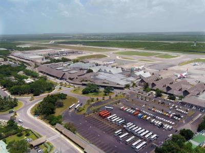 Aeropuerto de Punta Cana: Primer OEA en República Dominicana